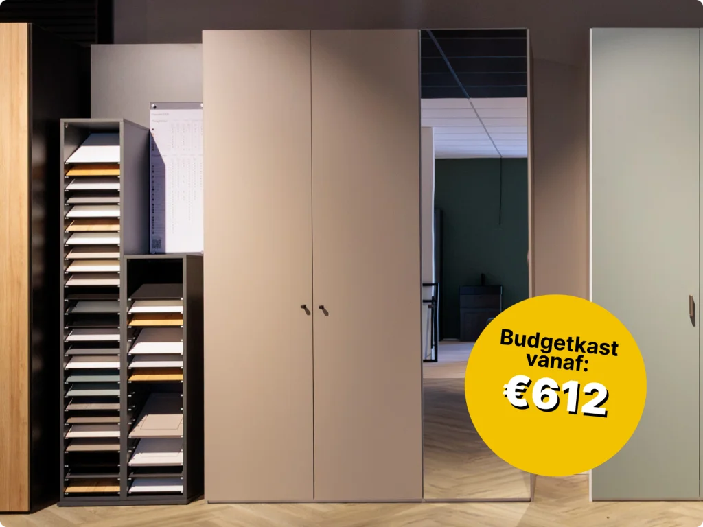 Budgetkast 3-deurs met spiegel van Zwitserse kwaliteit